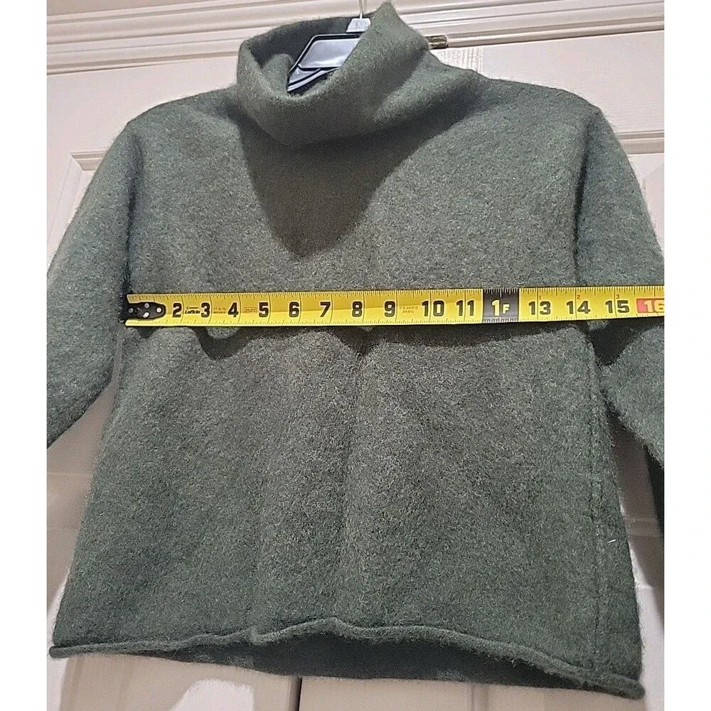 Free People 100% Cashmere ? Green Turtleneck Cropped Women Sweater Size XXS/XS - Picture 14 of 15